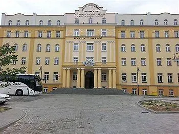 Готель Ilan 4*
